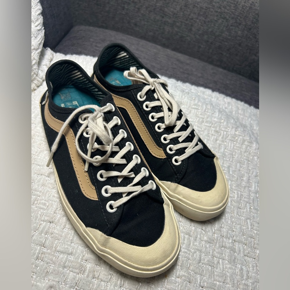 Vans Black and Tan Sneakers Classic Low-Top Design